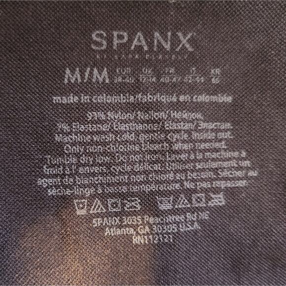 Spanx High Waist Cropped Legging Medium - Picture 6 of 6